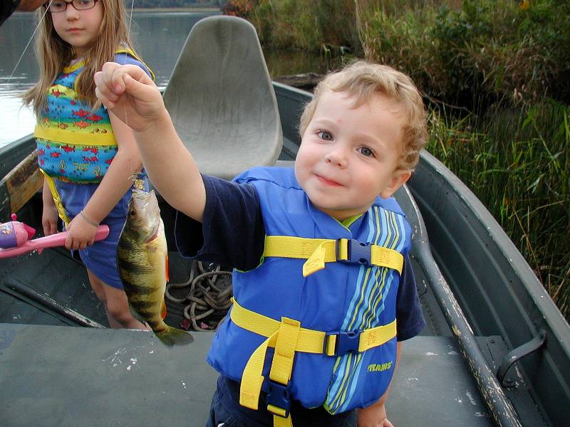 Дети и рыбалка